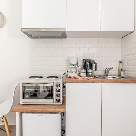 Renovated Studio Near Downtown كاندية المظهر الخارجي الصورة
