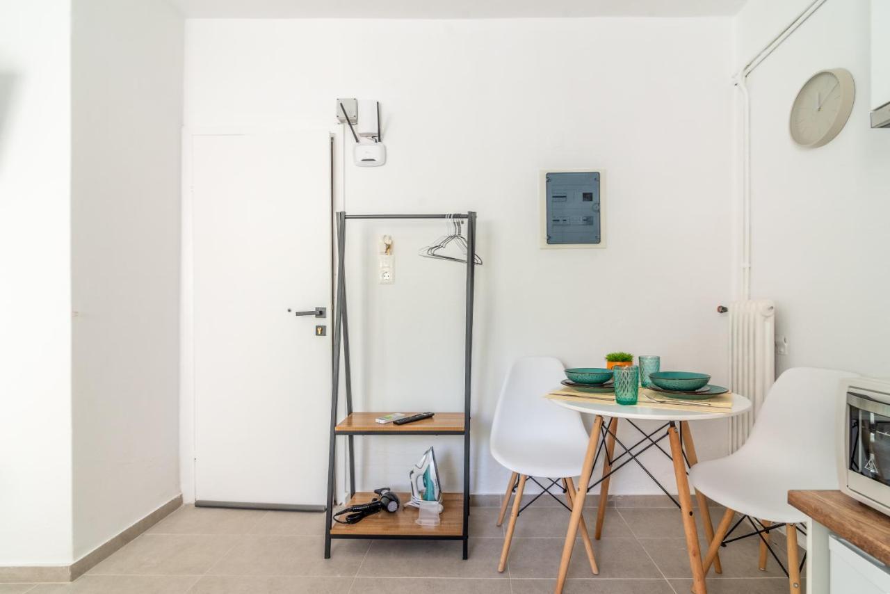 Renovated Studio Near Downtown كاندية المظهر الخارجي الصورة